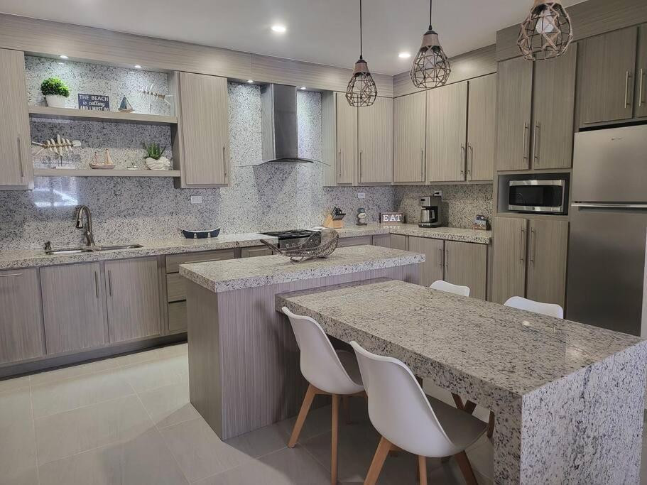 Coral De Cortes - New Beach House San Carlos Nuevo Guaymas ภายนอก รูปภาพ